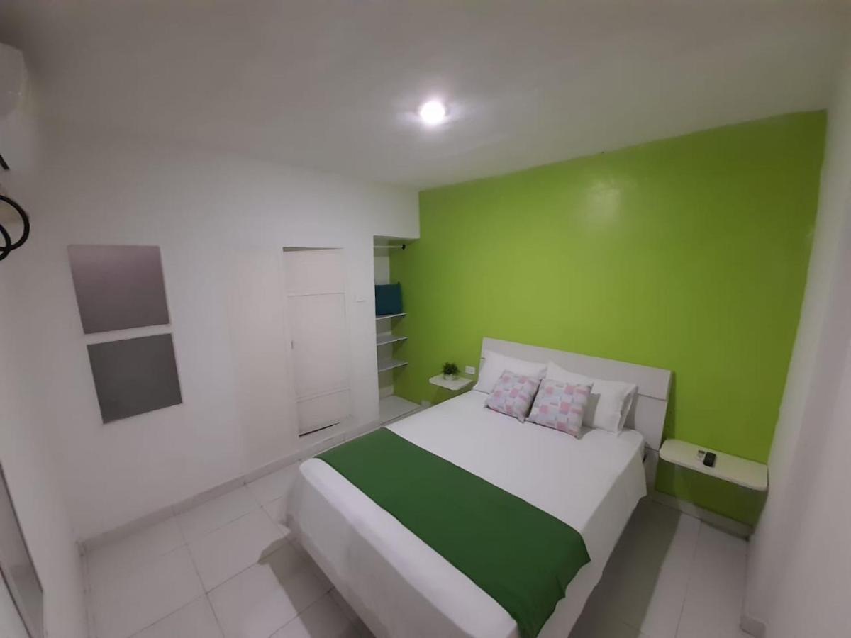 Tita'S Airport Hotel Kartagena Zewnętrze zdjęcie