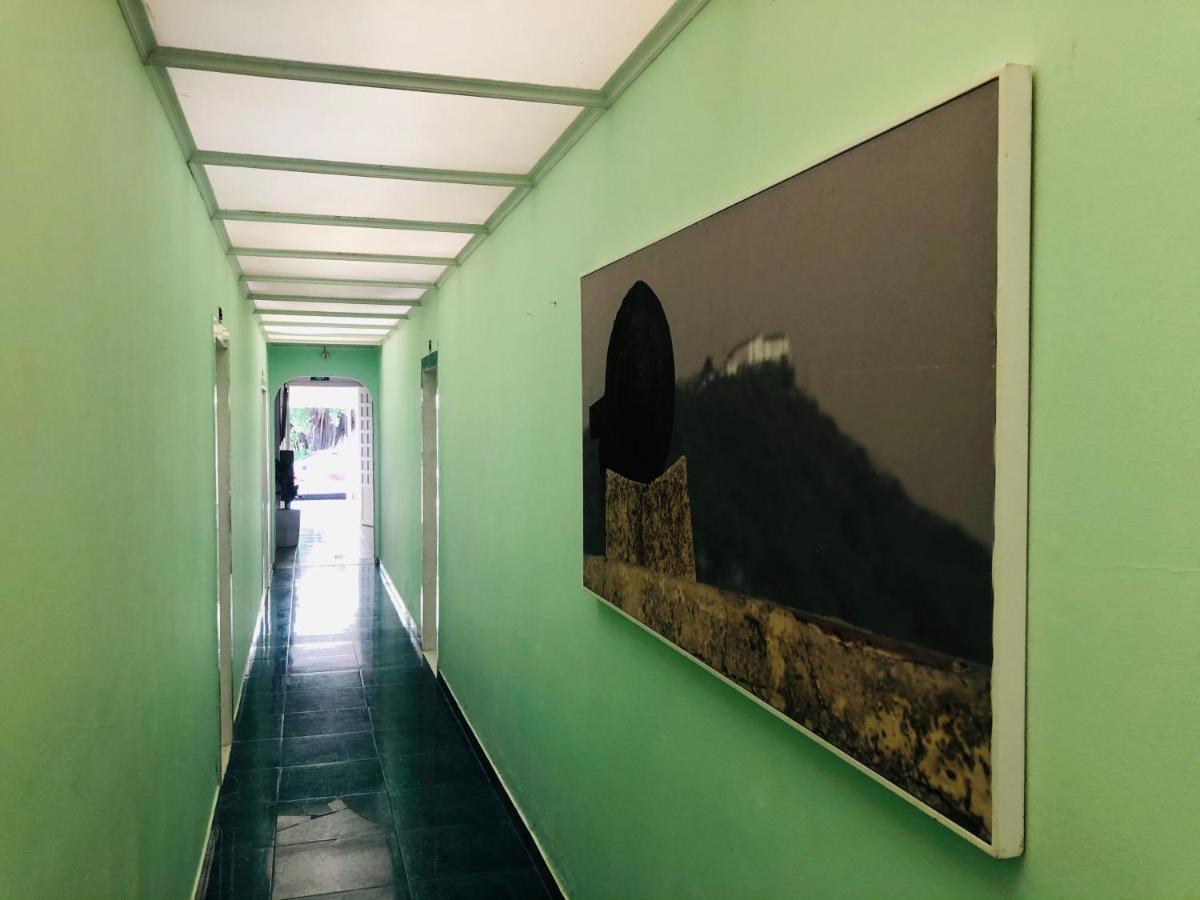 Tita'S Airport Hotel Kartagena Zewnętrze zdjęcie